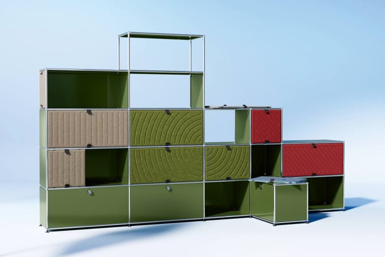 Unter dem Credo der ständigen Veränderung wird das ­ikonische Möbelbausystem seit sechs Jahrzehnten weiterentwickelt. Nun verleihen magnetische «Soft Panels» in verschiedenen Farben den klassischen Elementen einen lebendigen Ausdruck. usm.com
